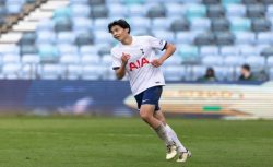 Yılın oyuncusundan şok veda: Manchester City’deki kariyerini bırakıp Oxford’a kaydoldu